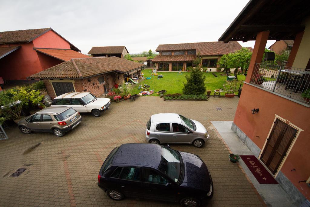 Agriturismo La Ca 'D Majin Poirino エクステリア 写真