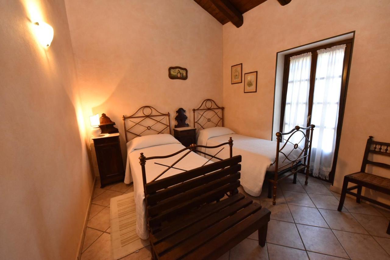 Agriturismo La Ca 'D Majin Poirino エクステリア 写真