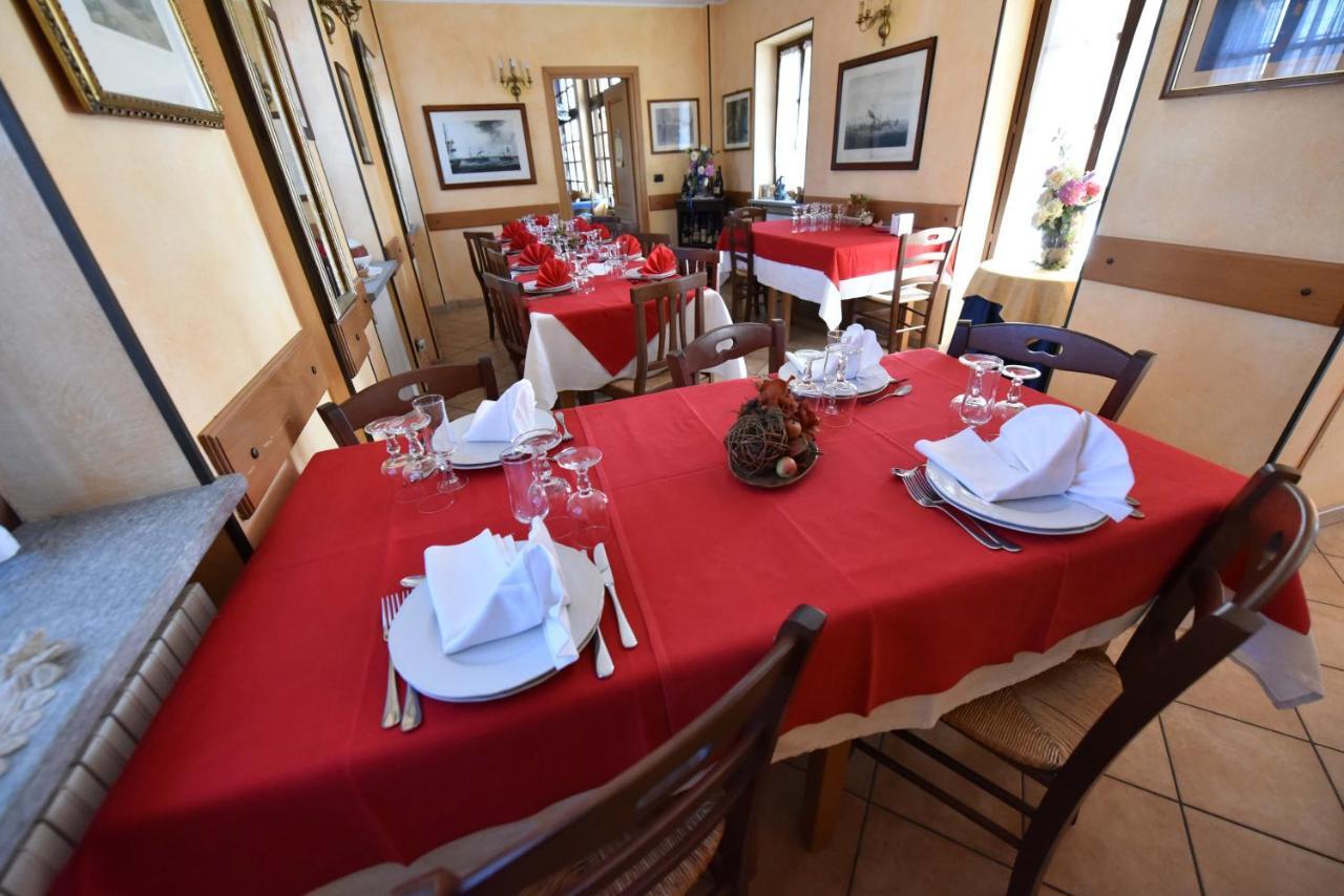 Agriturismo La Ca 'D Majin Poirino エクステリア 写真